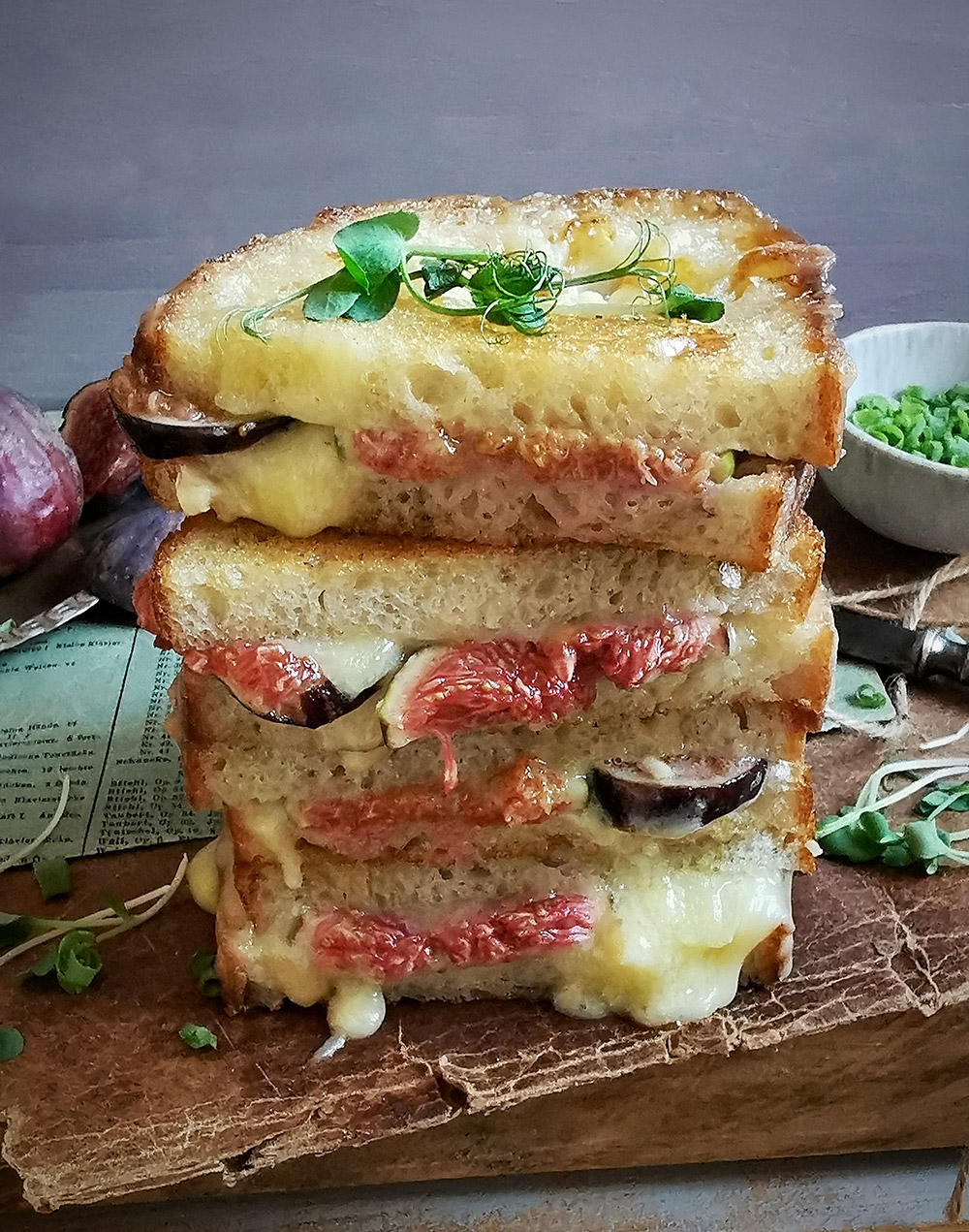Fig and brie grilled sandwich