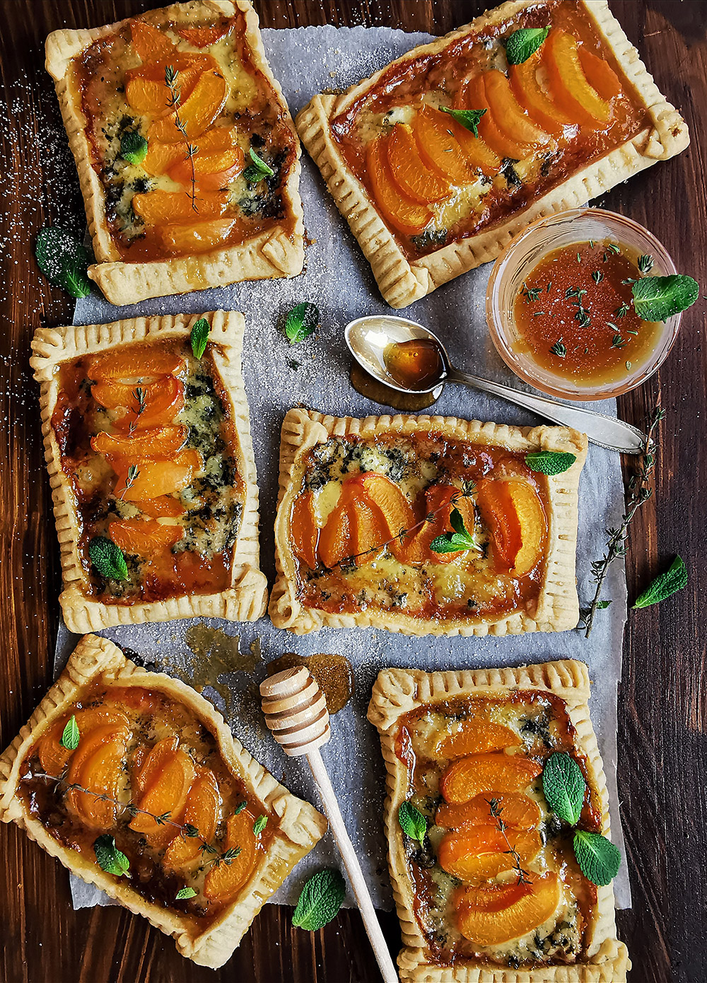 Apricot and blue cheese tart