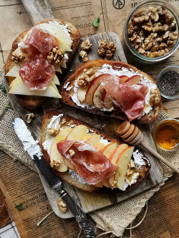 Goat cheese, apple (and pear) prosciutto, walnut toasts
